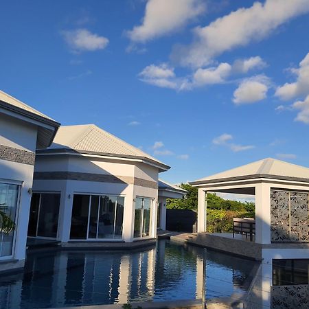 Villa Orchidee Vue Mer Piscine &Spa - V. Ciel&Mer サン・フランソワ エクステリア 写真
