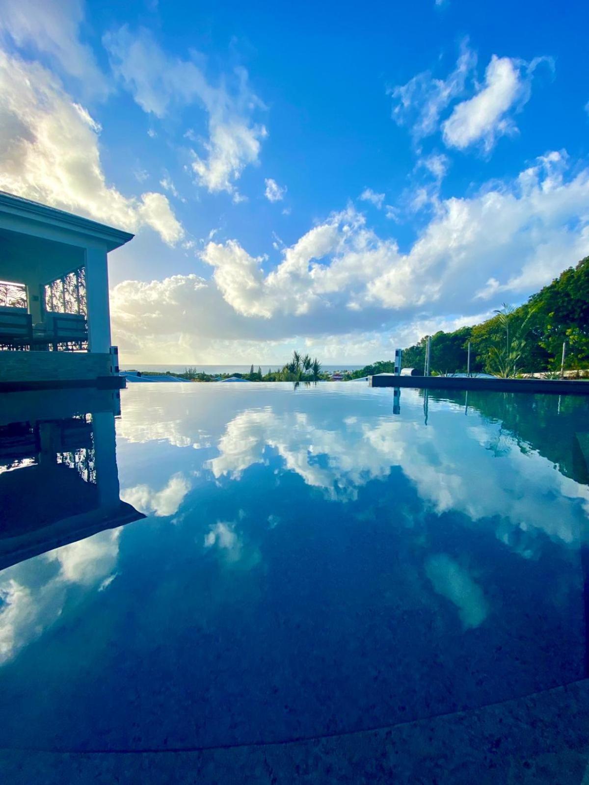 Villa Orchidee Vue Mer Piscine &Spa - V. Ciel&Mer サン・フランソワ エクステリア 写真
