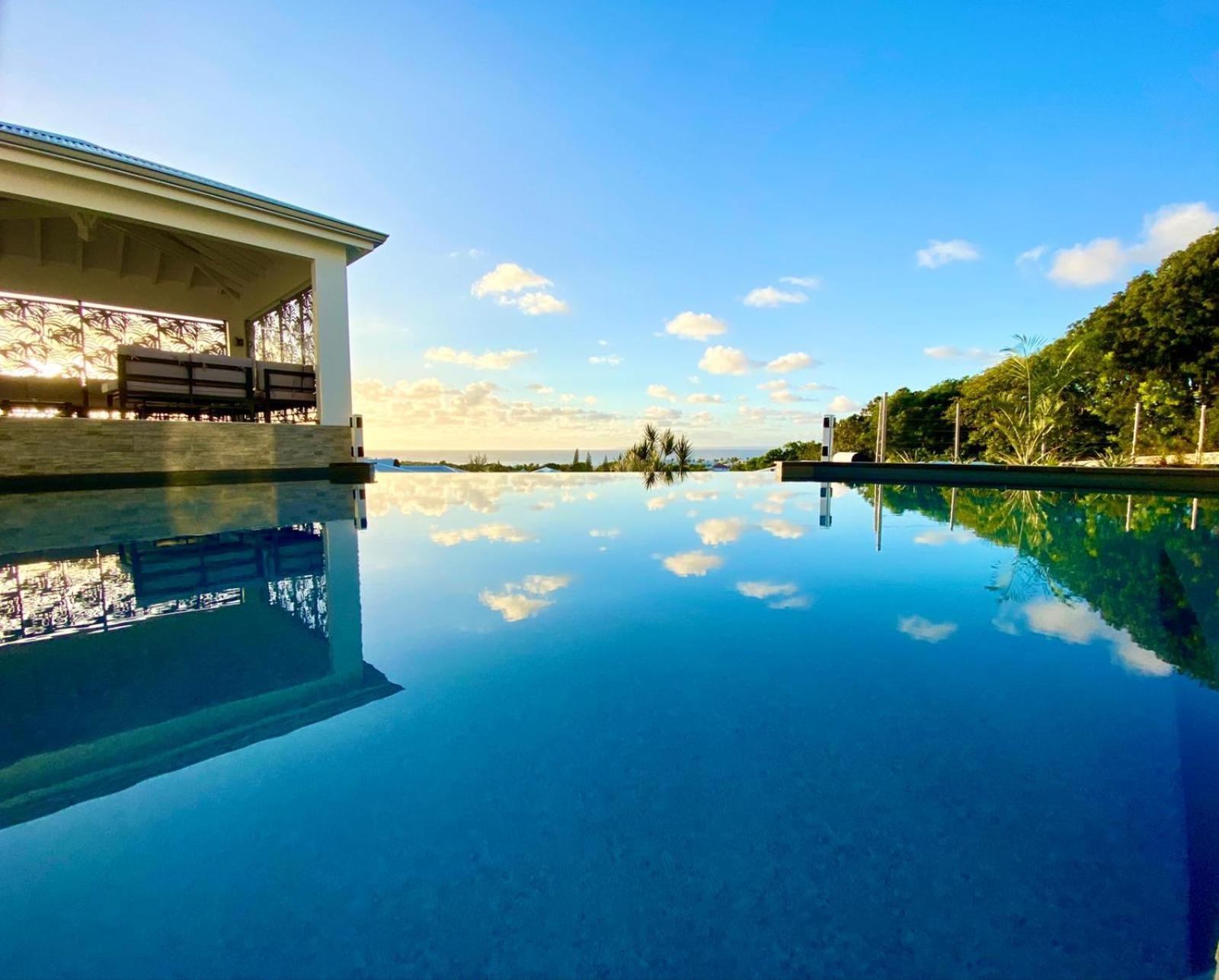 Villa Orchidee Vue Mer Piscine &Spa - V. Ciel&Mer サン・フランソワ エクステリア 写真